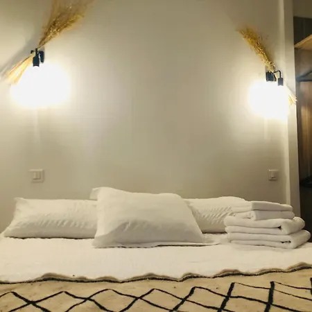 Cosy 4 Persons In Old Town Daire