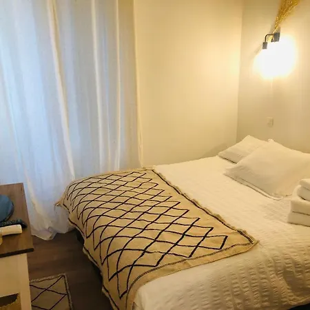 Daire Cosy 4 Persons In Old Town Nice
