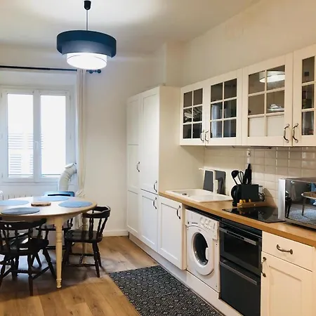 Daire Cosy 4 Persons In Old Town